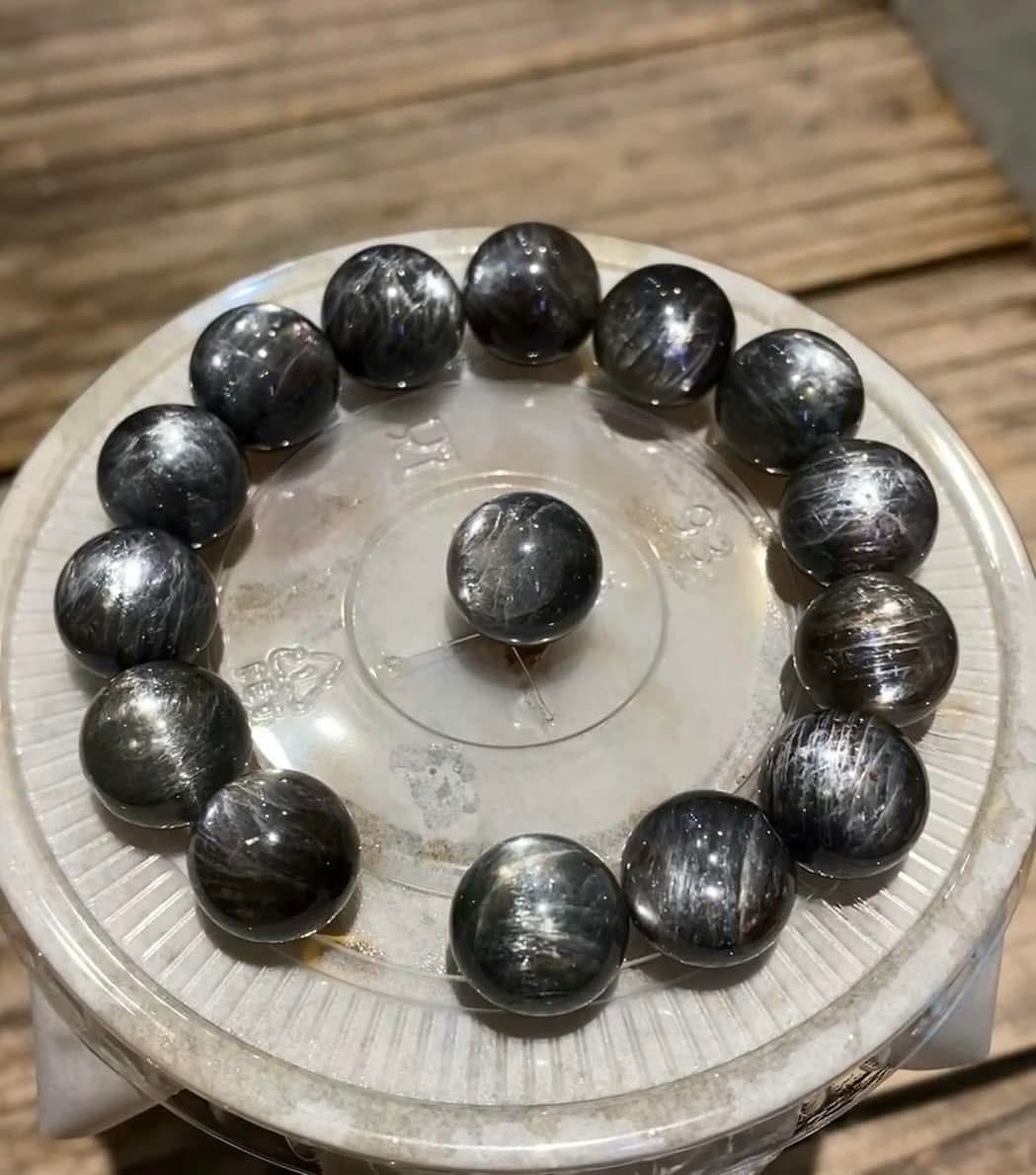 Stellar Vein Quartz – Cosmic Energy Amplifier for Spiritual Awakening & Success