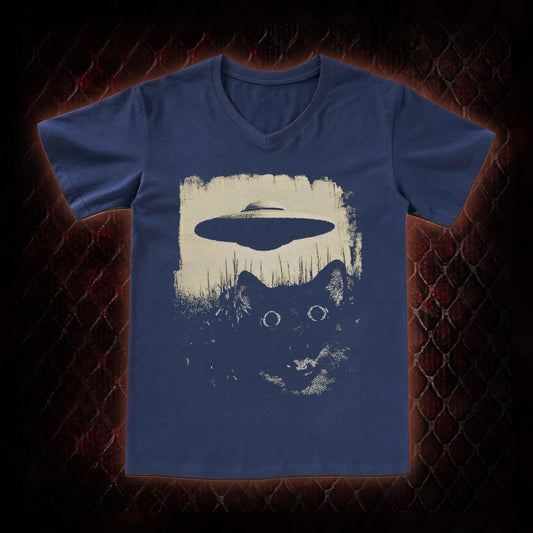 UFO CAT V-Neck Classic T-shirt