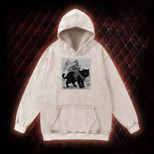Vintage Knight & Giant Black Cat Medieval Fantasy Graphic Vintage-Hoodie - Whimsical Retro Aesthetic Statement Piece