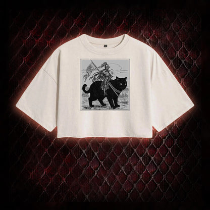 Vintage Knight & Giant Black Cat Medieval Fantasy Graphic Vintage-Cropped T-shirt  - Whimsical Retro Aesthetic Statement Piece