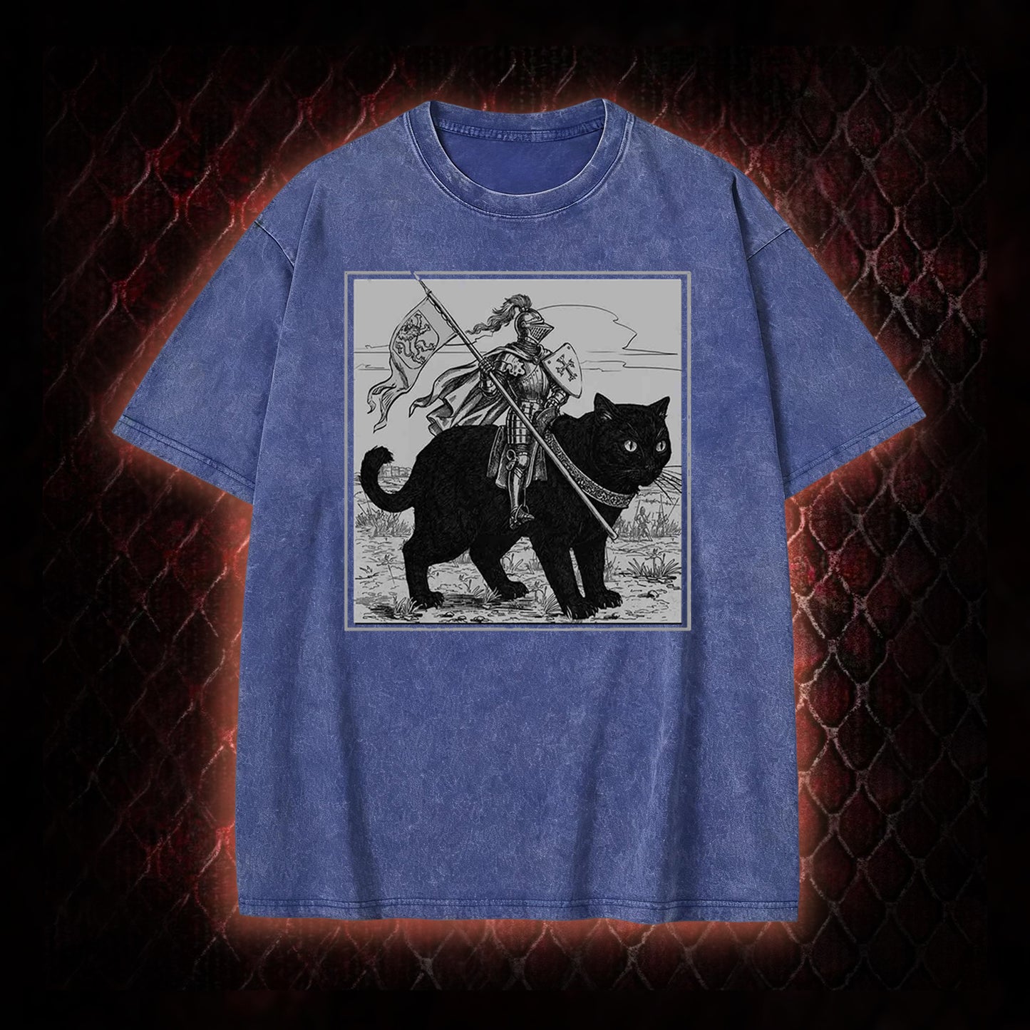 Vintage Knight & Giant Black Cat Medieval Fantasy Graphic Vintage-T-Shirt - Whimsical Retro Aesthetic Statement Piece