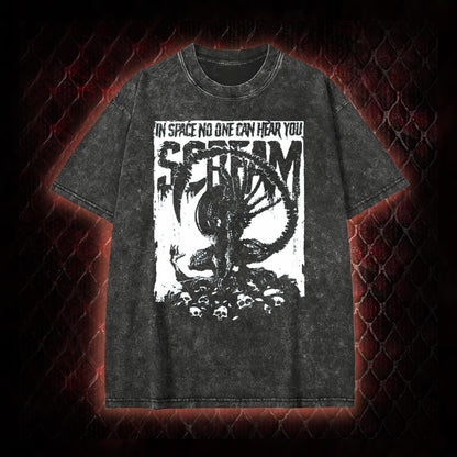 Alien 'In Space No One Can Hear You Scream' Xenomorph Graphic Vintage-T-Shirt - Sci-Fi Horror Franchise Tribute Piece
