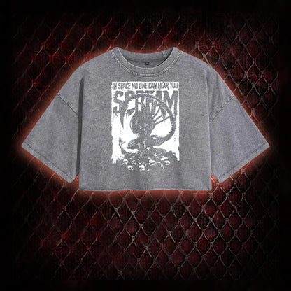 Alien 'In Space No One Can Hear You Scream' Xenomorph Graphic Vintage-Cropped T-shirt  - Sci-Fi Horror Franchise Tribute Piece