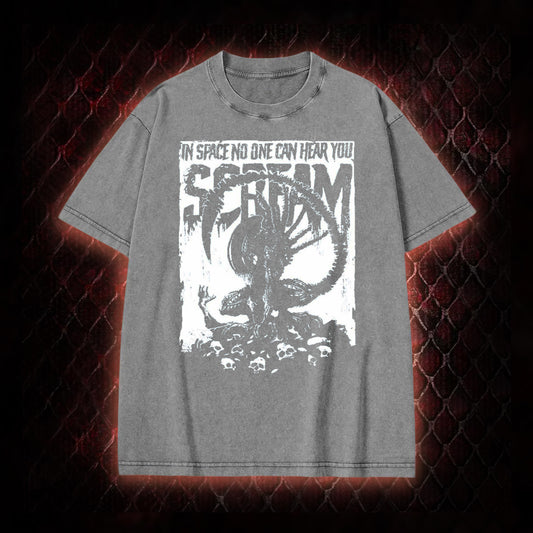 Alien 'In Space No One Can Hear You Scream' Xenomorph Graphic Vintage-T-Shirt - Sci-Fi Horror Franchise Tribute Piece