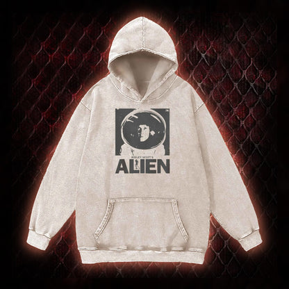 Ridley Scott's Alien Ellen Ripley Astronaut Graphic Vintage-Hoodie - Sci-Fi Horror Franchise Icon Tribute Piece