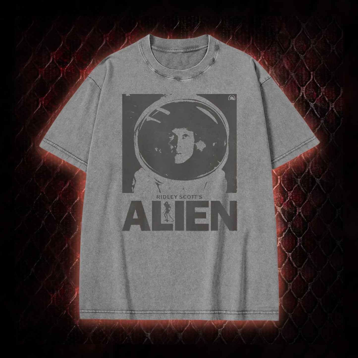 Ridley Scott's Alien Ellen Ripley Astronaut Graphic Vintage-T-Shirt - Sci-Fi Horror Franchise Icon Tribute Piece