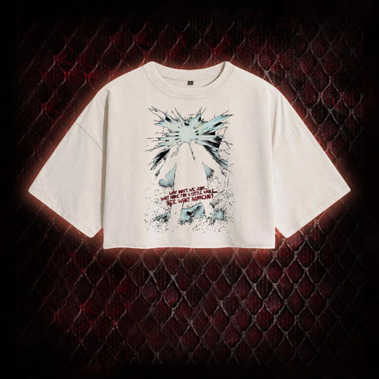 The Thing (1982) 'Wait Here For A Little While' Body Horror Graphic Vintage-Cropped T-shirt  - John Carpenter Sci-Fi Horror Tribute Piece