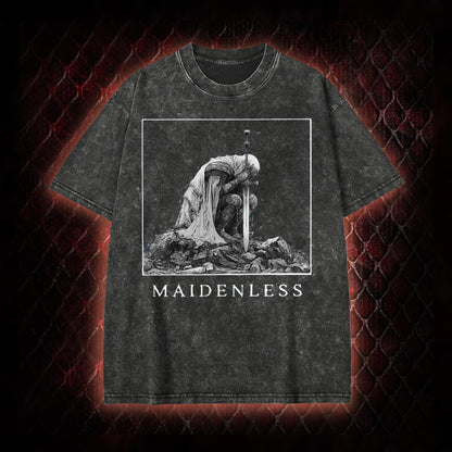 Elden Ring 'Maidenless' Tarnished Knight Graphic Vintage-T-Shirt - FromSoftware RPG Meme Tribute Piece